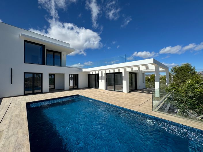 Image No.8-3 Bed Villa for sale