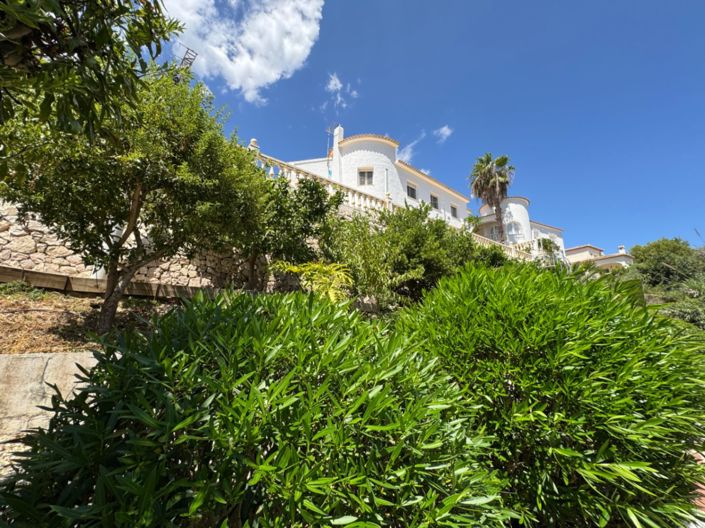 Image No.42-4 Bed Villa for sale