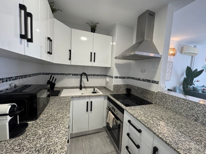 Image No.4-2 Bed Apartment for sale