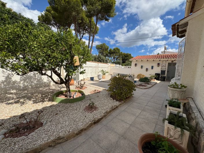 Image No.10-5 Bed Villa for sale