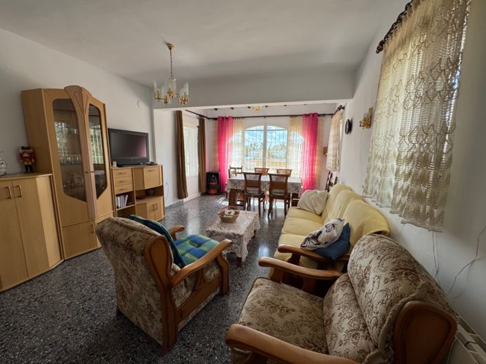 Image No.38-5 Bed Villa for sale