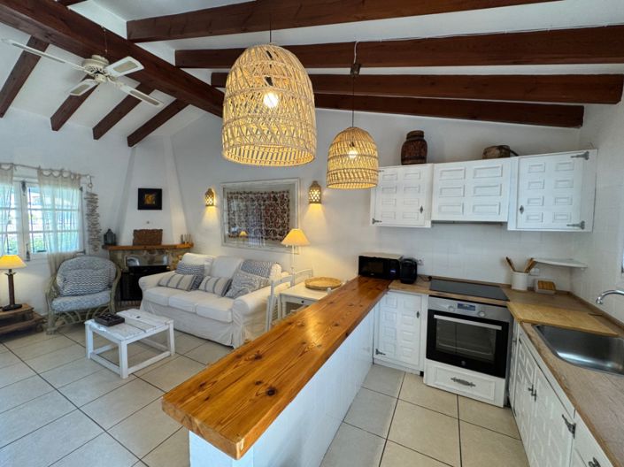 Image No.12-2 Bed Bungalow for sale