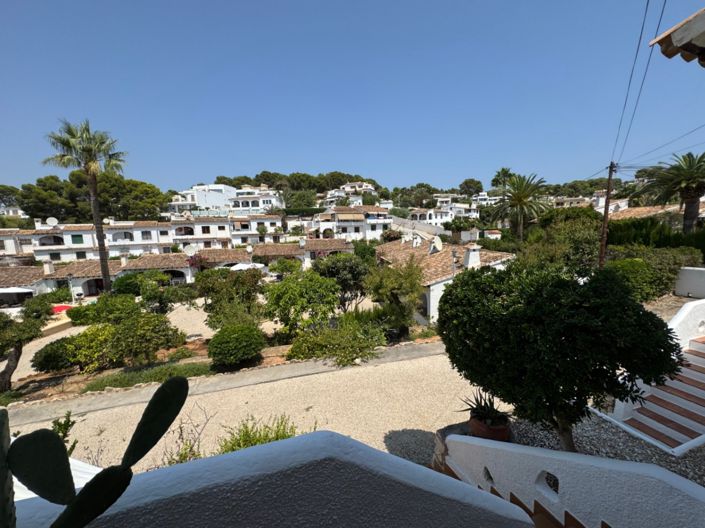 Image No.8-2 Bed Bungalow for sale