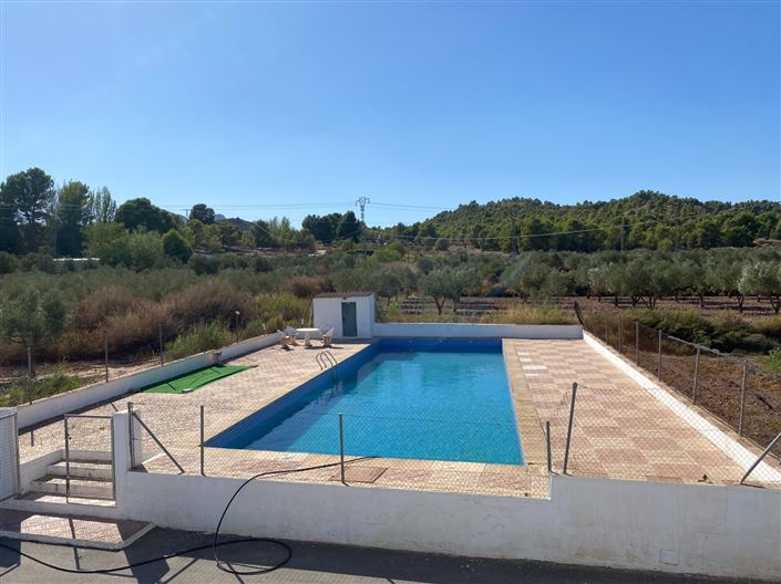 Image No.16-Maison de campagne de 4 chambres à vendre à Sax