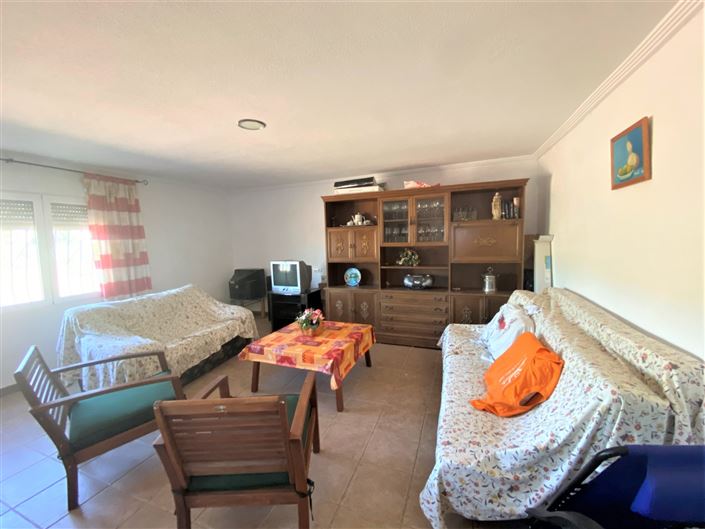 Image No.2-Maison de campagne de 4 chambres à vendre à Sax