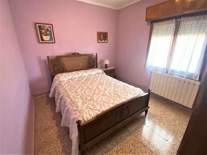 Image No.33-Maison de campagne de 4 chambres à vendre à Sax