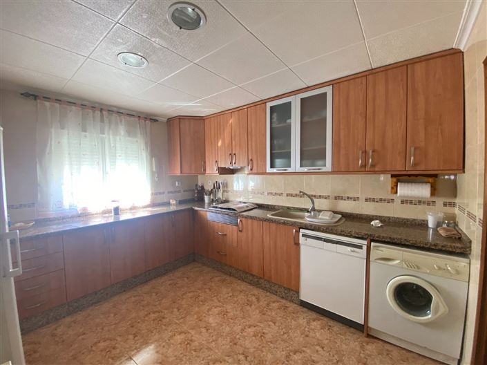 Image No.4-Maison de campagne de 4 chambres à vendre à Sax