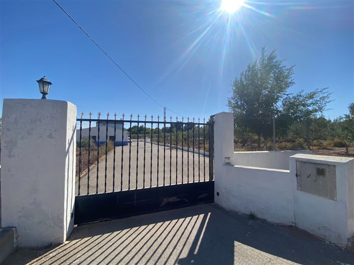 Image No.9-Maison de campagne de 4 chambres à vendre à Sax