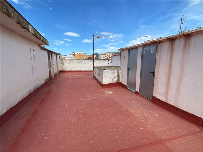 Image No.20-3 Bed Apartment for sale