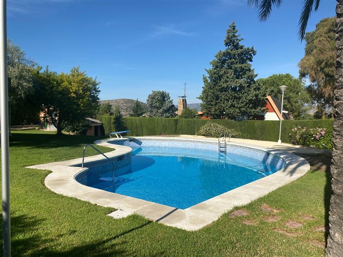 Image No.3-5 Bed Villa for sale