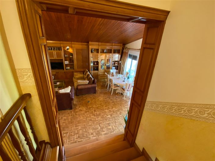 Image No.44-5 Bed Villa for sale