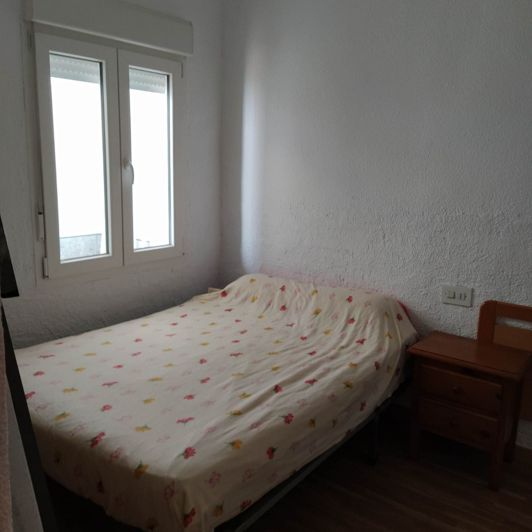 Image No.6-2 Bed Townhouse for sale