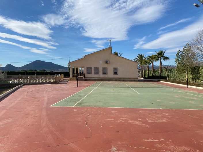 Image No.17-Maison de campagne de 4 chambres à vendre à Sax