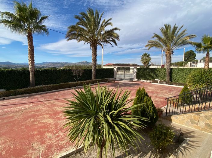 Image No.32-Maison de campagne de 4 chambres à vendre à Sax