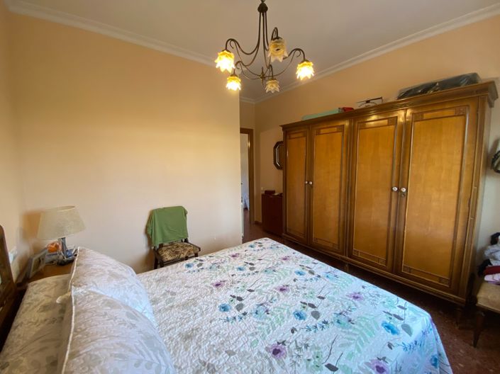 Image No.44-Maison de campagne de 4 chambres à vendre à Sax