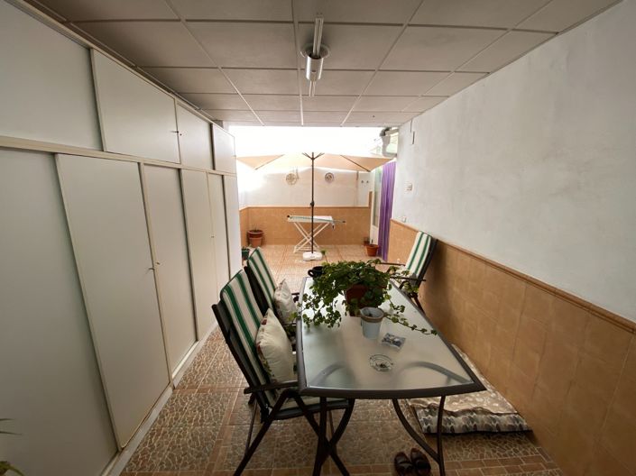 Image No.9-5 Bed Townhouse for sale