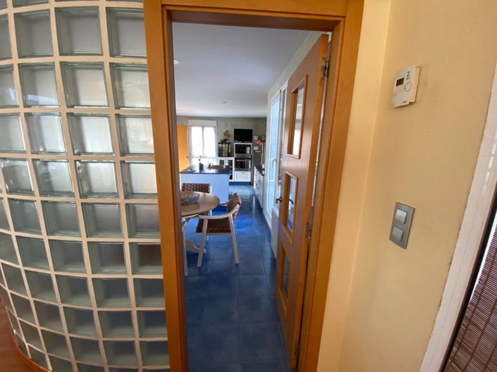 Image No.24-3 Bed Townhouse for sale