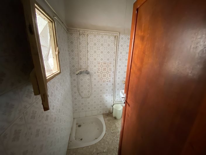 Image No.16-5 Bed Townhouse for sale