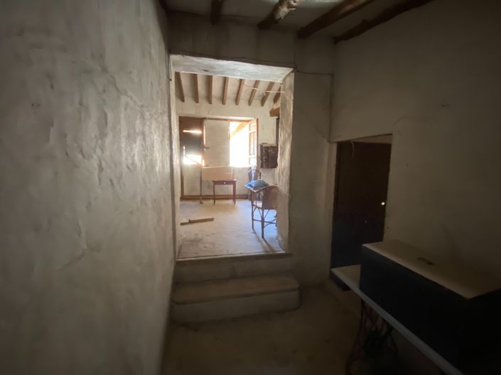 Image No.35-5 Bed Townhouse for sale