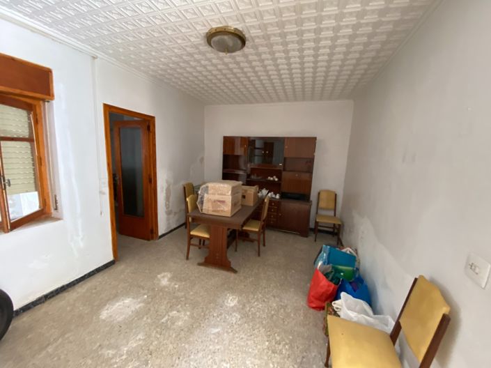 Image No.6-5 Bed Townhouse for sale