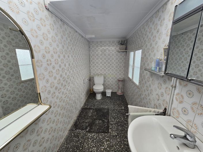 Image No.10-3 Bed Townhouse for sale