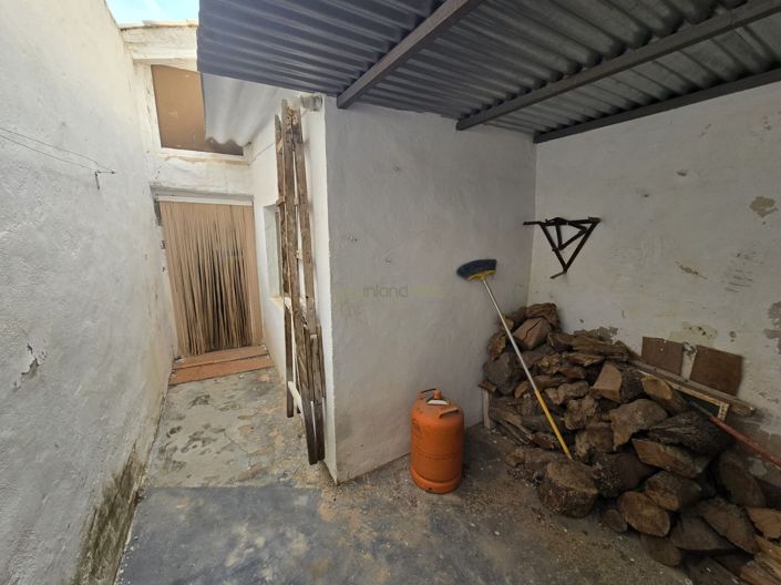 Image No.15-3 Bed Townhouse for sale