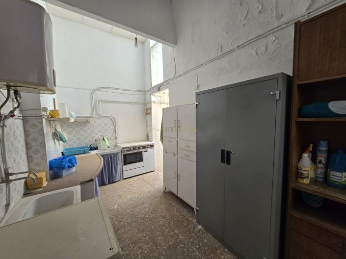 Image No.24-3 Bed Townhouse for sale