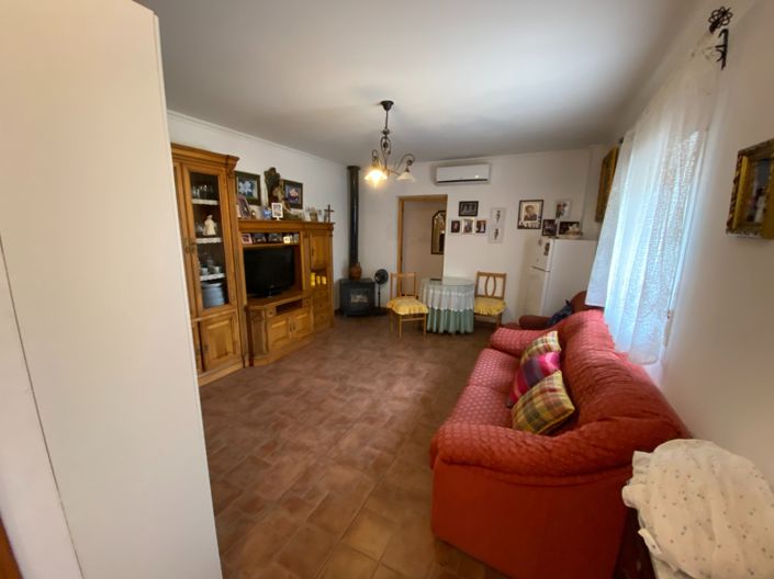 Image No.20-8 Bed Villa for sale