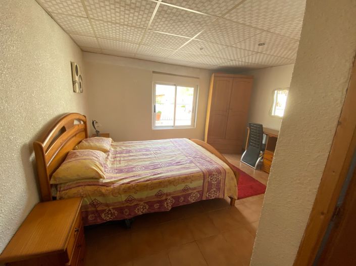 Image No.33-5 Bed Villa for sale