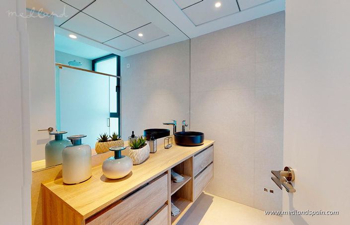 Image No.5-2 Bed Apartment for sale