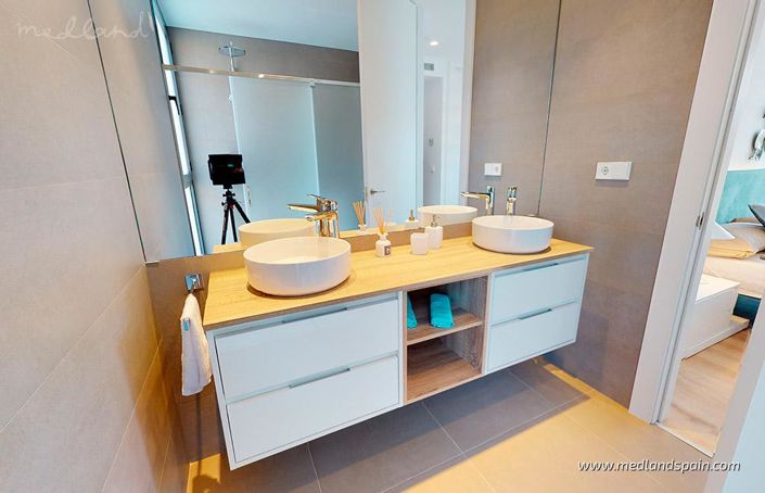 Image No.7-2 Bed Apartment for sale