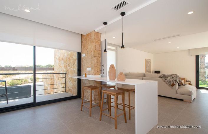 Image No.13-Villa de 4 chambres à vendre à Orihuela Costa