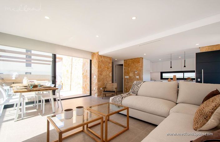 Image No.10-Villa de 4 chambres à vendre à Orihuela Costa