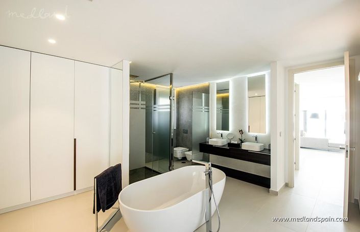 Image No.15-Villa de 4 chambres à vendre à Orihuela Costa