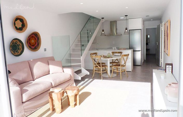 Image No.3-3 Bed Townhouse for sale