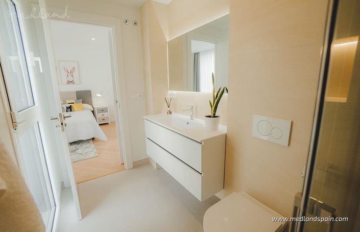 Image No.10-3 Bed Villa for sale