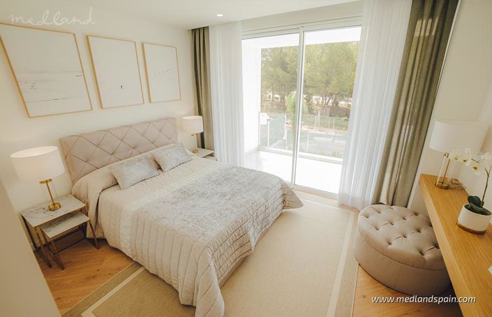 Image No.12-3 Bed Villa for sale