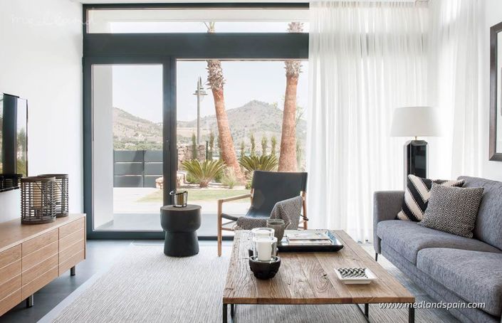 Image No.3-Villa de 4 chambres à vendre à La Manga del Mar Menor