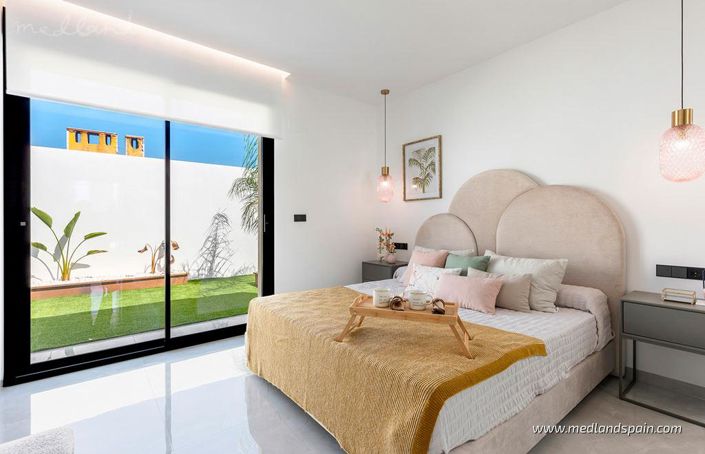 Image No.7-Villa de 3 chambres à vendre à Torrevieja