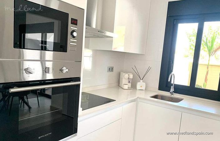 Image No.3-3 Bed Apartment for sale