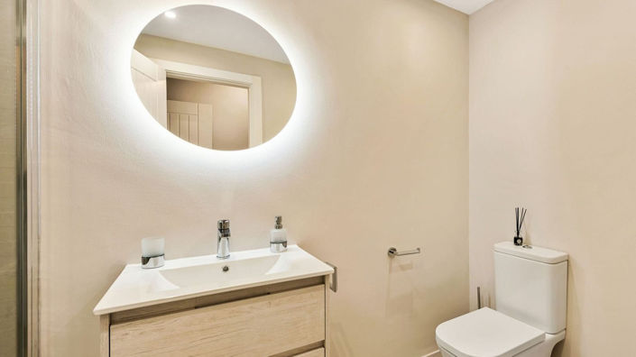 Image No.24-1 Bed Apartment for sale