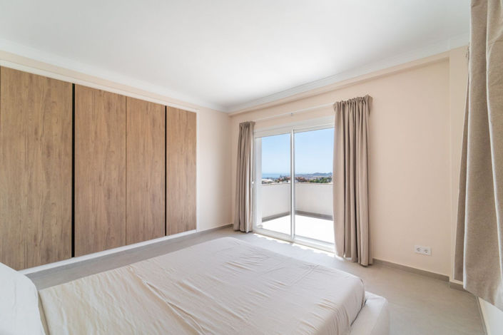 Image No.29-4 Bed Villa for sale