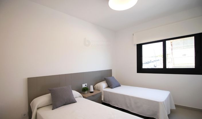 Image No.9-3 Bed Apartment for sale