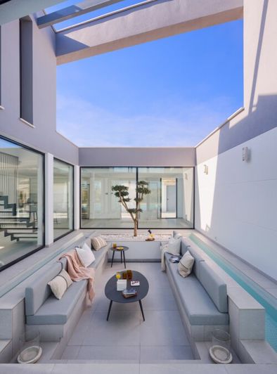 Image No.6-4 Bed Villa for sale