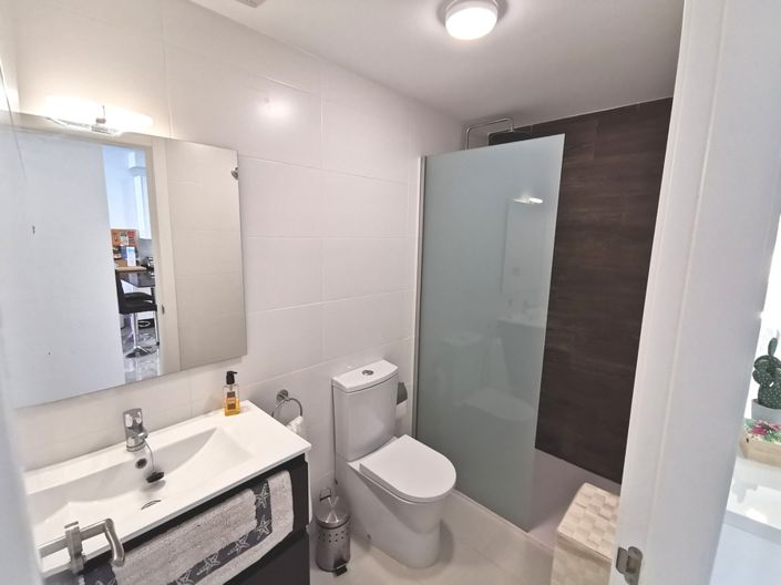 Image No.12-3 Bed Apartment for sale