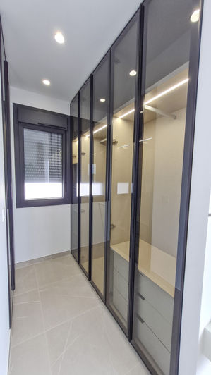 Image No.25-4 Bed Villa for sale