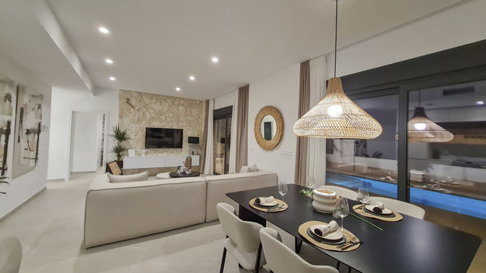 Image No.9-4 Bed Villa for sale