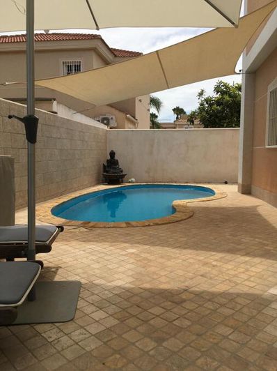 Image No.5-Villa de 4 chambres à vendre à Los Alcázares