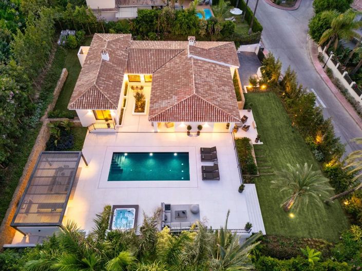 Image No.26-5 Bed Apartment for sale