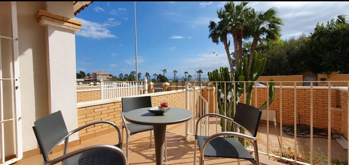 Image No.2-3 Bed Townhouse for sale